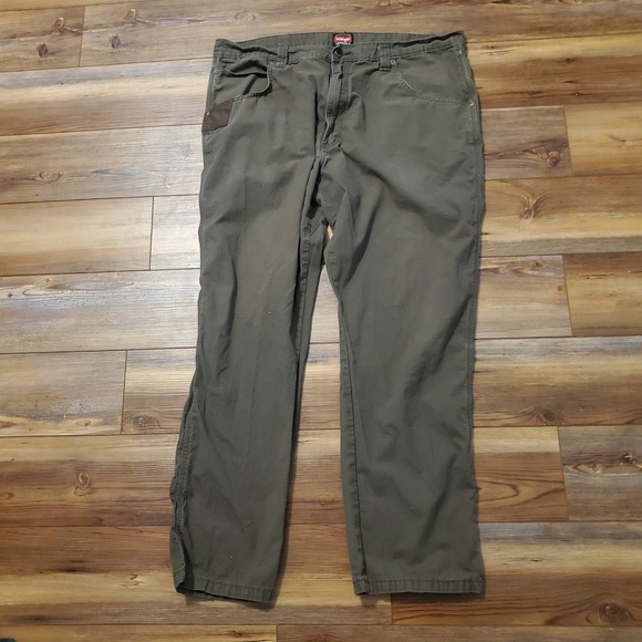 Wrangler Other - Wrangler Workwear Mens 40x32 Olive Green Ripstop Cotton Cargo Utility Pants